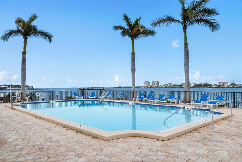 Picture of 5200 Brittany Drive S Unit 602, St Petersburg FL 33715