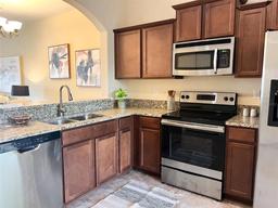 Picture of 4032 Mountain Chestnut Way, Lakeland, FL 33812