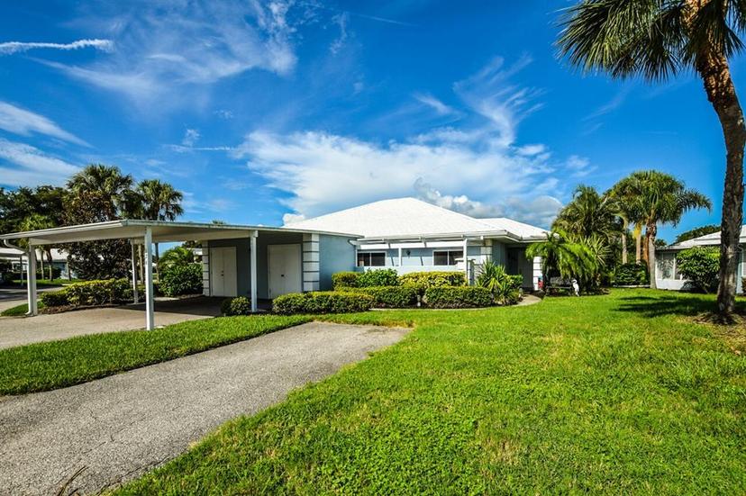 Picture of 126 Wexford Way Unit 118, Venice FL 34293