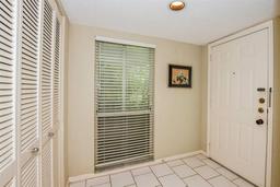 Picture of 126 Wexford Way Unit 118, Venice, FL 34293