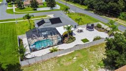 Picture of 318 Stone Castle Loop, Lady Lake, FL 32159