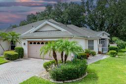 Picture of 604 Masterpiece Drive Unit 604, Sun City Center, FL 33573