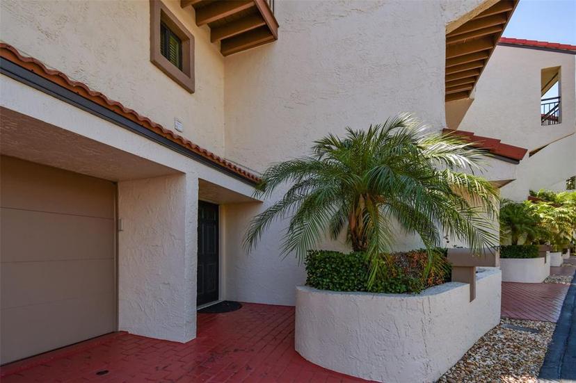 Picture of 240 Windward Passage Unit 605, Clearwater Beach FL 33767