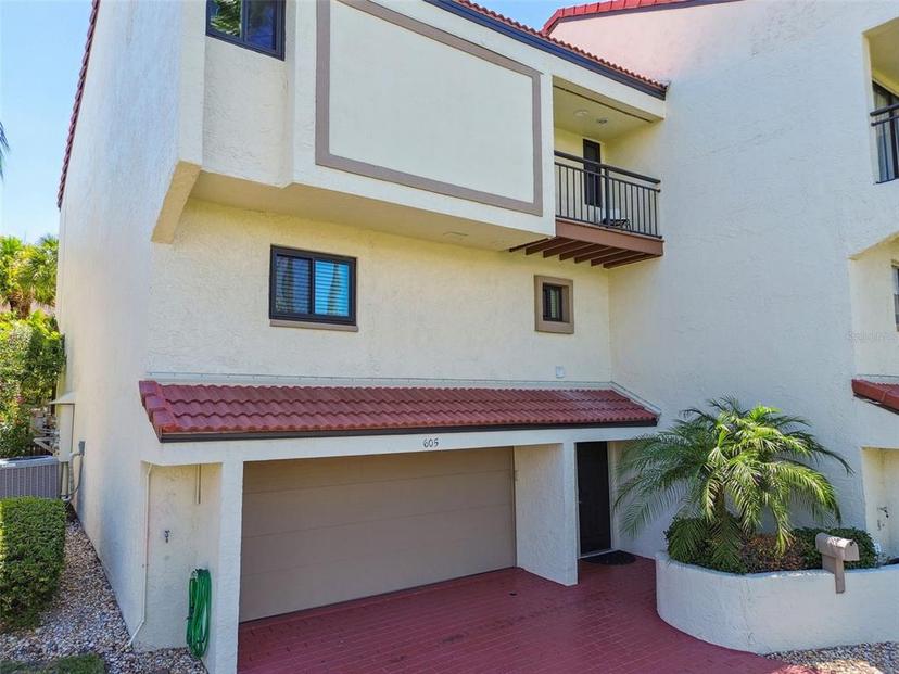 Picture of 240 Windward Passage Unit 605, Clearwater Beach FL 33767