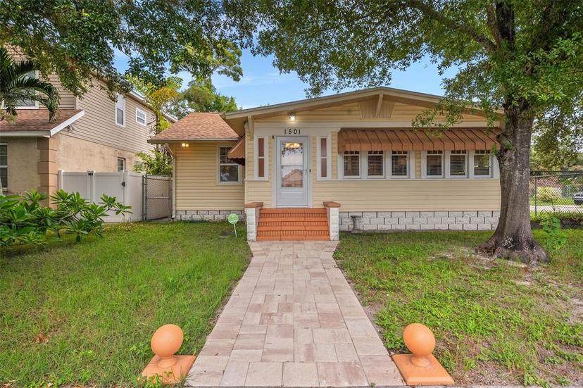 Picture of 1501 28Th Avenue N, St Petersburg FL 33704