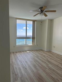 Picture of 231 Riverside Drive Unit 2105-1, Daytona Beach, FL 32117