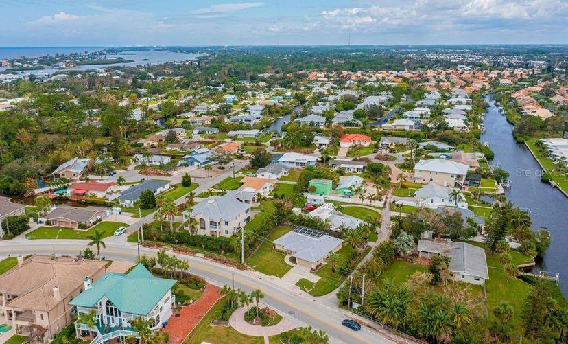 Picture of 612 Albee Road W, Nokomis FL 34275