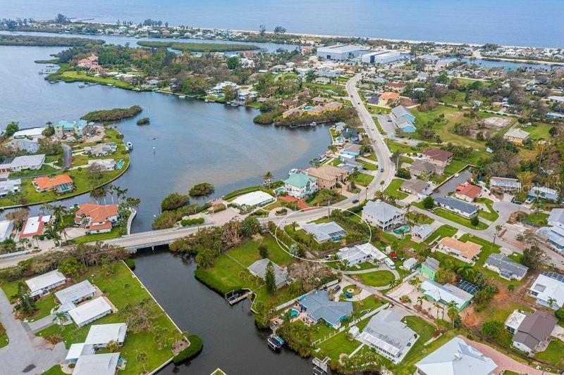 Picture of 612 Albee Road W, Nokomis FL 34275