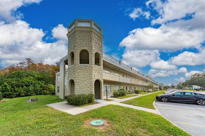 Picture of 2391 Sumatran Way Unit 55, Clearwater FL 33763