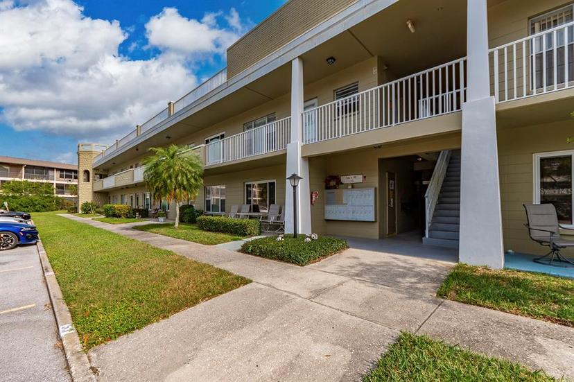 Picture of 2391 Sumatran Way Unit 55, Clearwater FL 33763