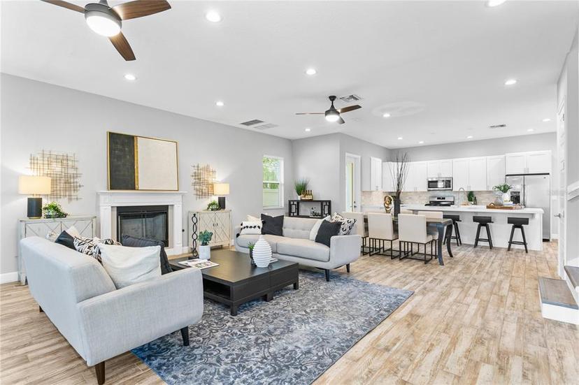 Picture of 2430 6Th Avenue N, St Petersburg FL 33713