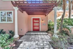Picture of 8901 NW 136Th Avenue Road, Ocala, FL 34482