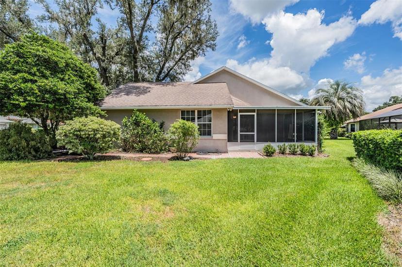 Picture of 6536 Northlake Drive, Zephyrhills FL 33542