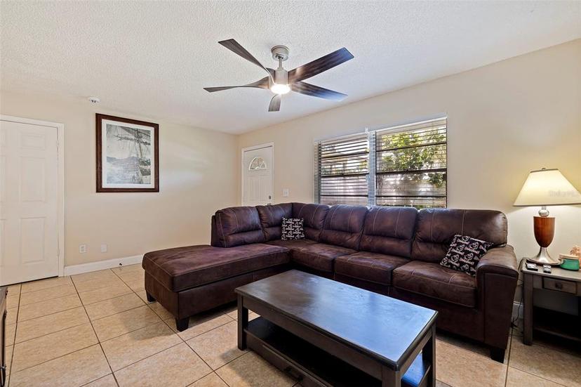 Picture of 5733 66Th Lane N, St Petersburg FL 33709