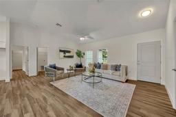 Picture of 210 E Baxter Street, De Leon Springs, FL 32130