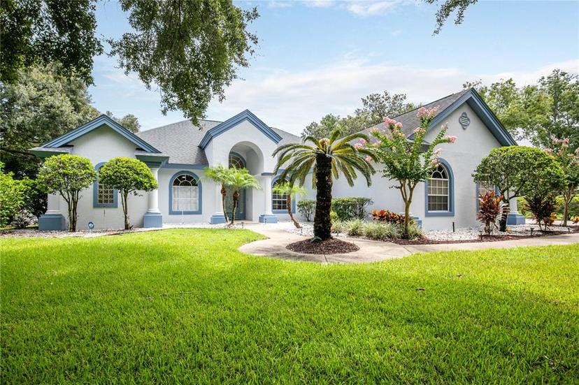Picture of 19425 Spring Oak Drive, Eustis FL 32736