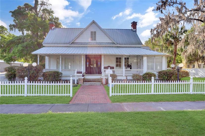 Picture of 18741 High Springs Main Street, High Springs FL 32643