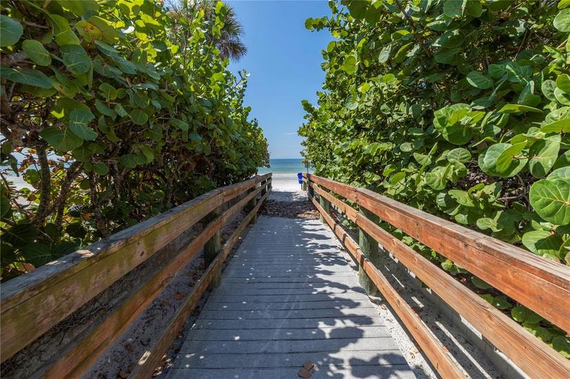 Picture of 5 158Th Avenue, Redington Beach FL 33708
