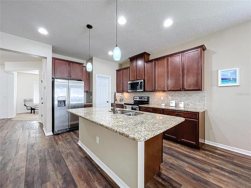Picture of 32527 Harmony Oaks Drive, Wesley Chapel FL 33545