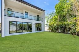 Picture of 2721 17Th Avenue N, St Petersburg, FL 33713