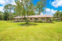 Picture of 114 Lake Edge Trail, Interlachen, FL 32148