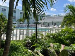 Picture of 1706 Belleair Forest Drive Unit 214, Belleair, FL 33756