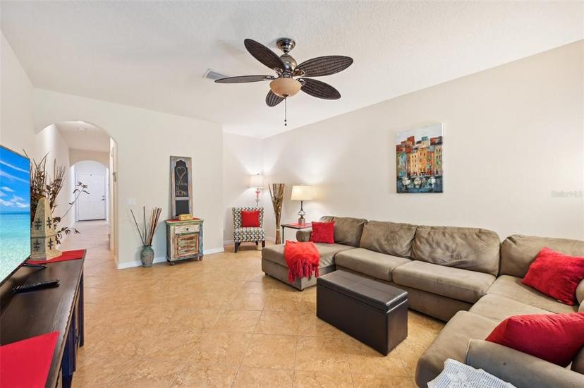 Picture of 341 Cape Harbour Loop Unit 105, Bradenton FL 34212