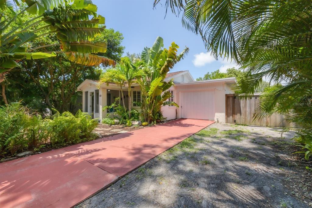 Picture of 839 40Th Street, Sarasota, FL 34234
