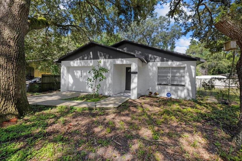 Picture of 7018 N Center Drive, Tampa FL 33604