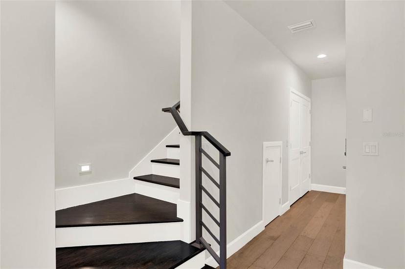 Picture of 137 S Park Avenue, Winter Garden FL 34787