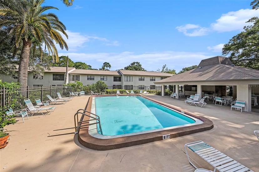 Picture of 3046 Eastland Boulevard Unit J101, Clearwater FL 33761
