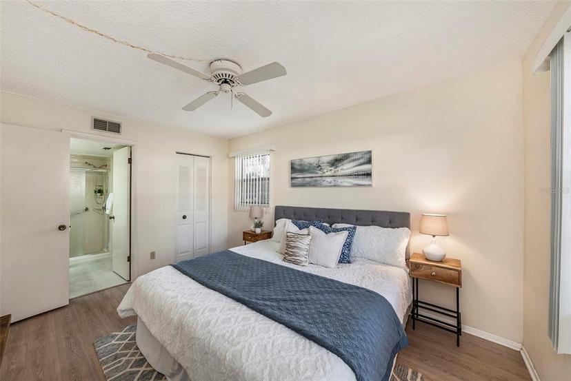 Picture of 3046 Eastland Boulevard Unit J101, Clearwater FL 33761