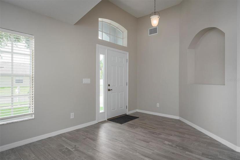 Picture of 31147 Whinsenton Drive, Wesley Chapel FL 33543