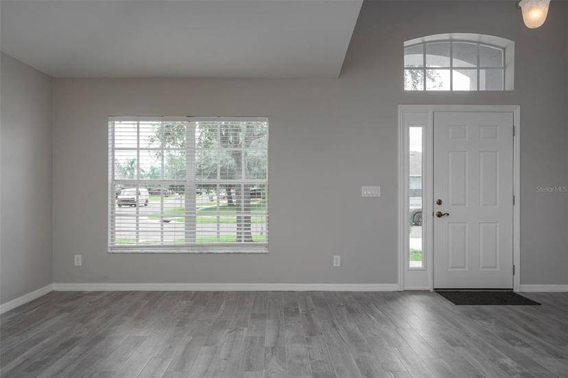 Picture of 31147 Whinsenton Drive, Wesley Chapel FL 33543