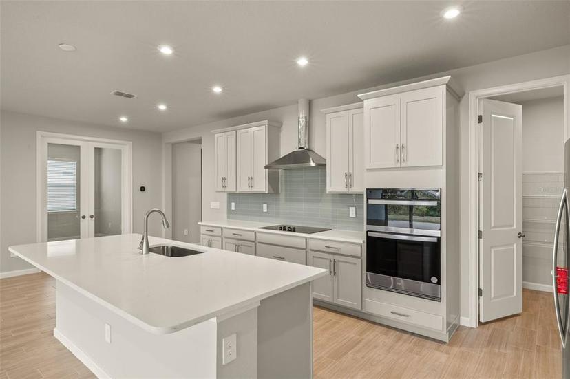 Picture of 11680 Myakka Blue Drive, Venice FL 34293