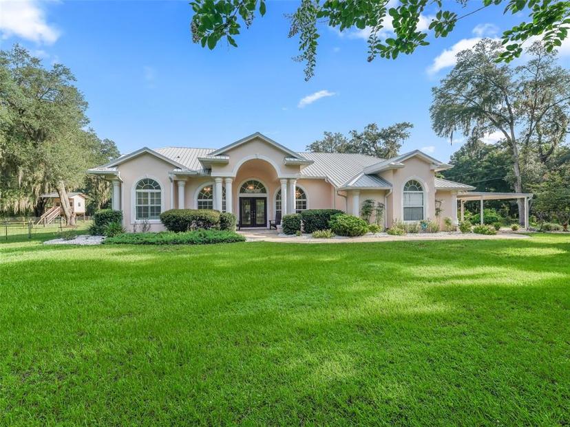 Picture of 11831 SW Highway 484, Dunnellon FL 34432