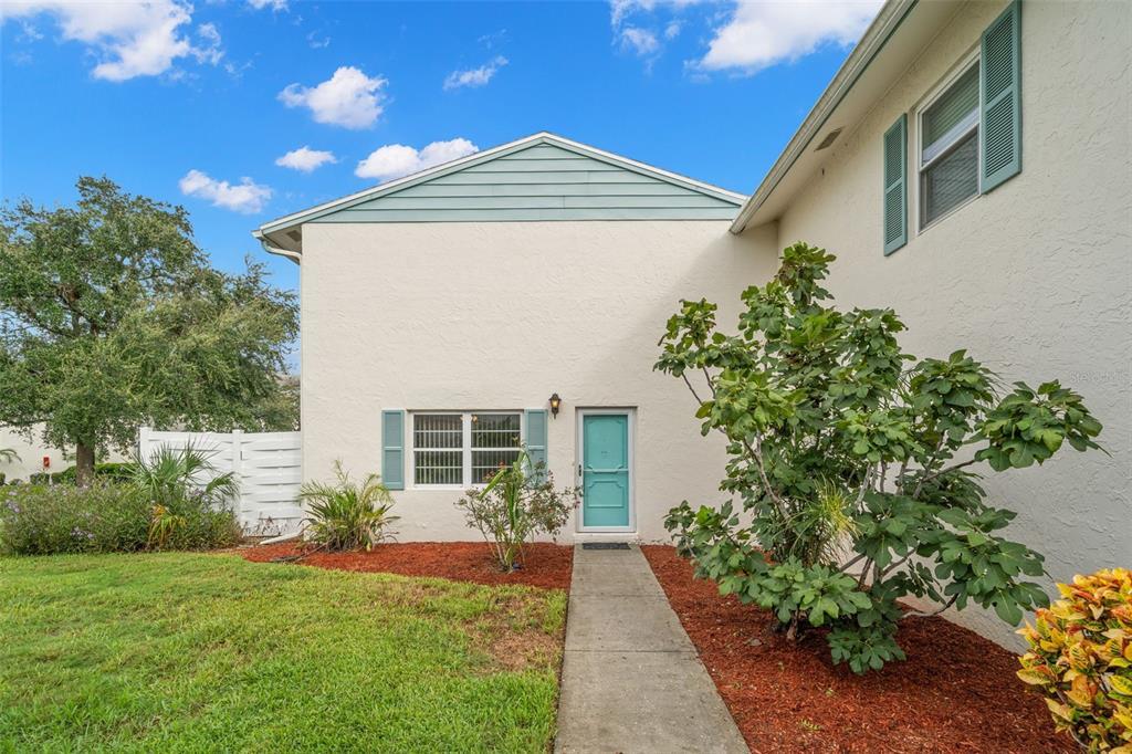 Picture of 3247 38Th Way S Unit C, St Petersburg, FL 33711