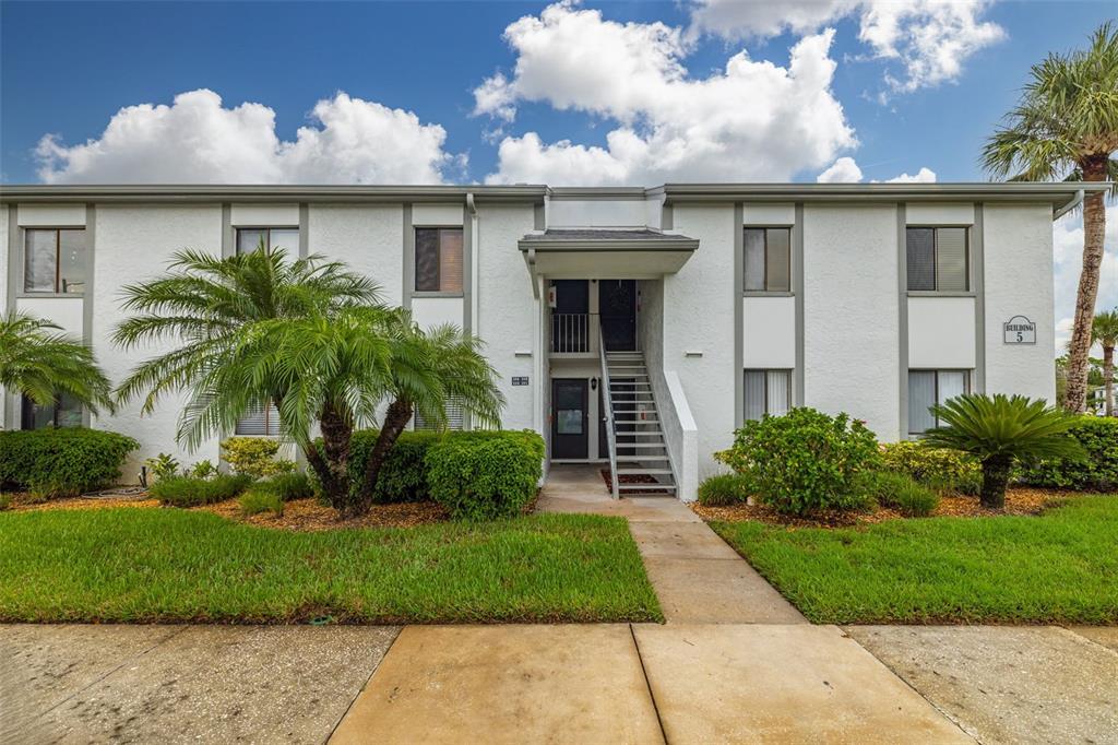 Picture of 103 W Cypress Court Unit 75, Oldsmar, FL 34677