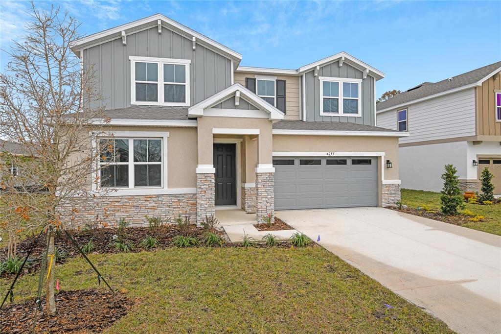Picture of 4255 Sawtooth Court, Tavares, FL 32778