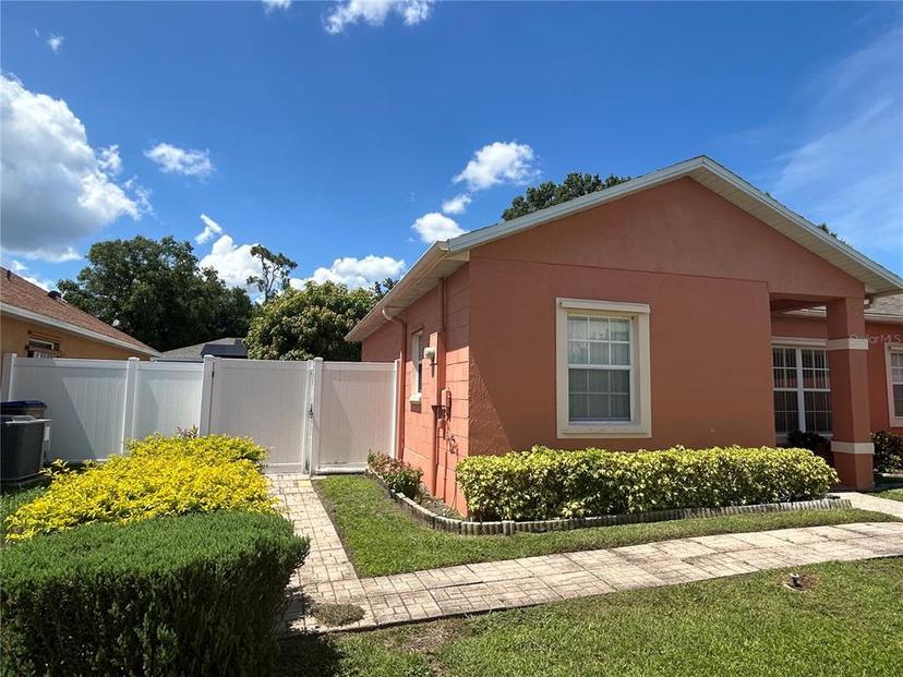 Picture of 849 San Jose Ct, Kissimmee FL 34758
