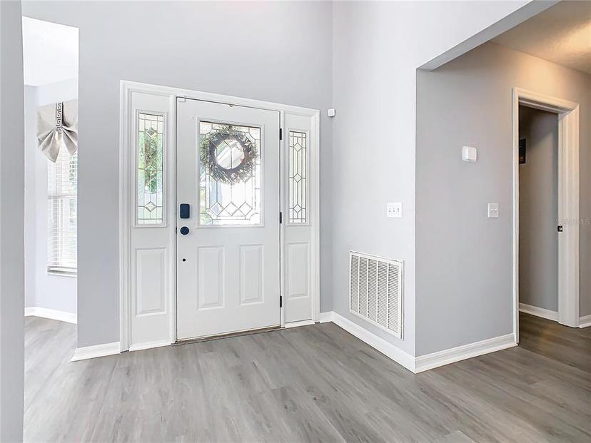 Picture of 665 Lake Clark Place, Lakeland FL 33813