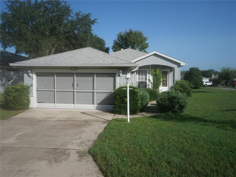 Picture of 20505 Queen Alexandra Drive, Leesburg FL 34748