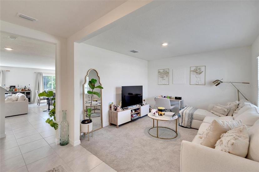 Picture of 3729 Capri Coast Drive, Plant City FL 33565
