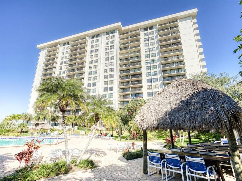 Picture of 400 Island Way Unit 308, Clearwater FL 33767
