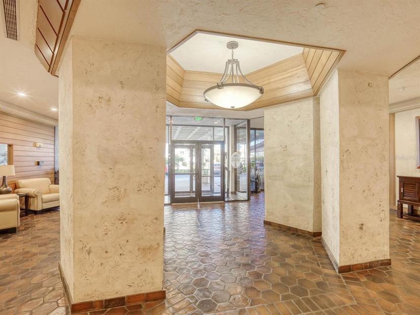 Picture of 400 Island Way Unit 308, Clearwater FL 33767