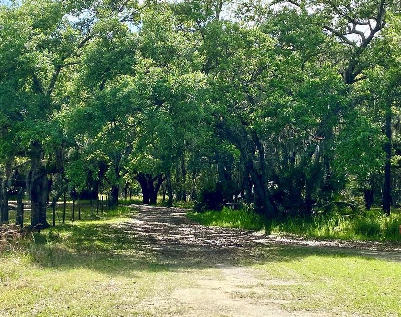 Picture of 850 Eden Drive, Saint Cloud FL 34771