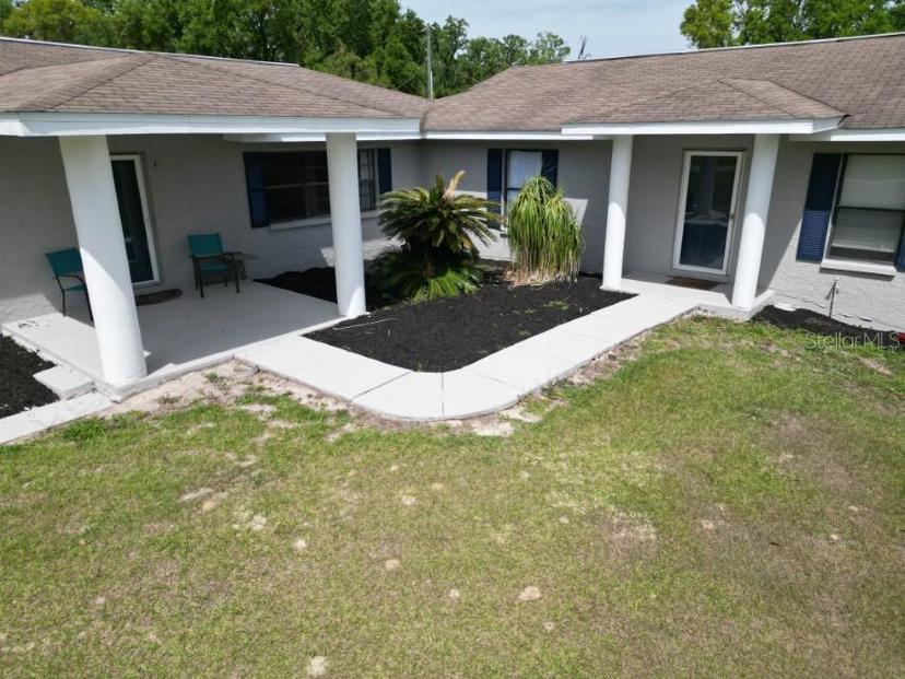 Picture of 10223 Us Highway 301, Dade City FL 33525