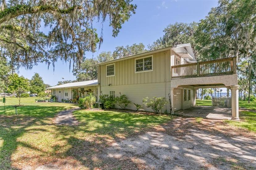 Picture of 105 Union Avenue, Crescent City FL 32112