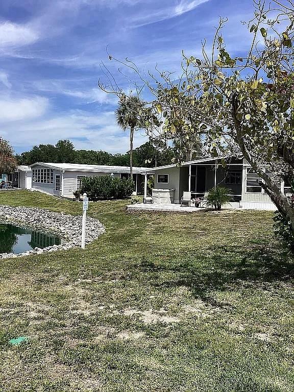 Picture of 614 Cervina Drive, Venice FL 34285