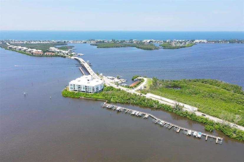 Picture of 1375 Beach Road Unit 210, Englewood FL 34223